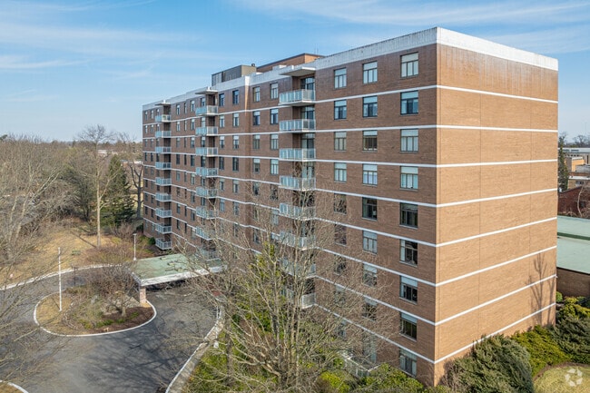 One Slade Condominium