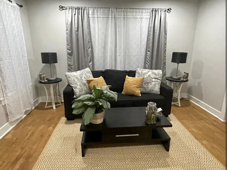 Foto principal - 1158 Metropolitan Pkwy SW