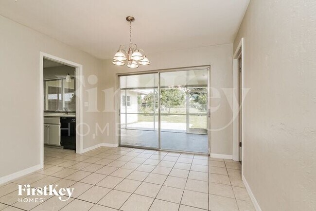 Foto del edificio - 1407 SE 35th St