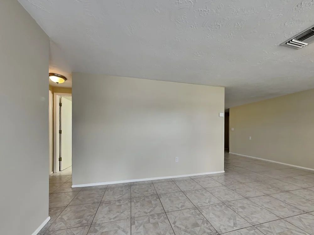 Foto principal - 1315 Alaska Ave