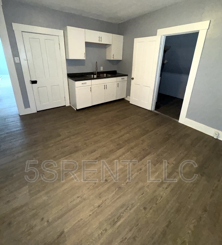 Foto principal - 408 Gray Ave