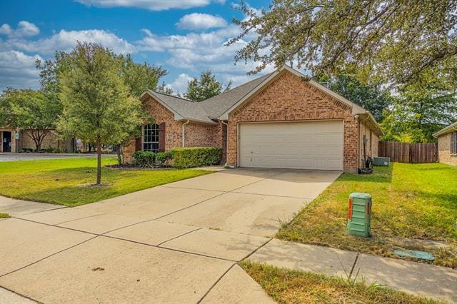 Building Photo - 8127 Robertson Dr