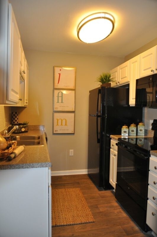 7029 West Apartments Greensboro, NC