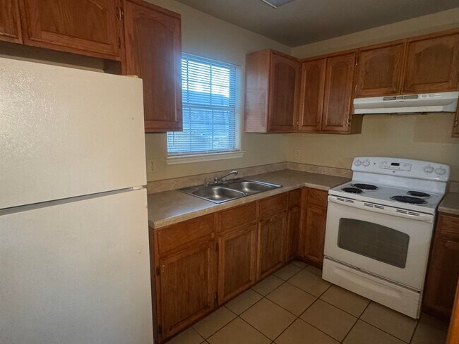 Foto del edificio - 2801 S Bartlett Ave