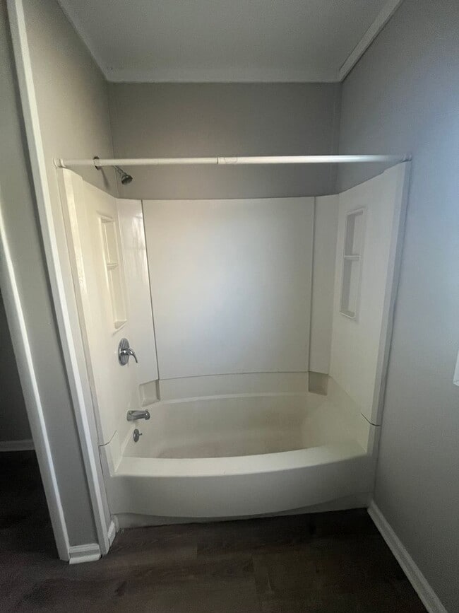 Building Photo - 8 Morgan St