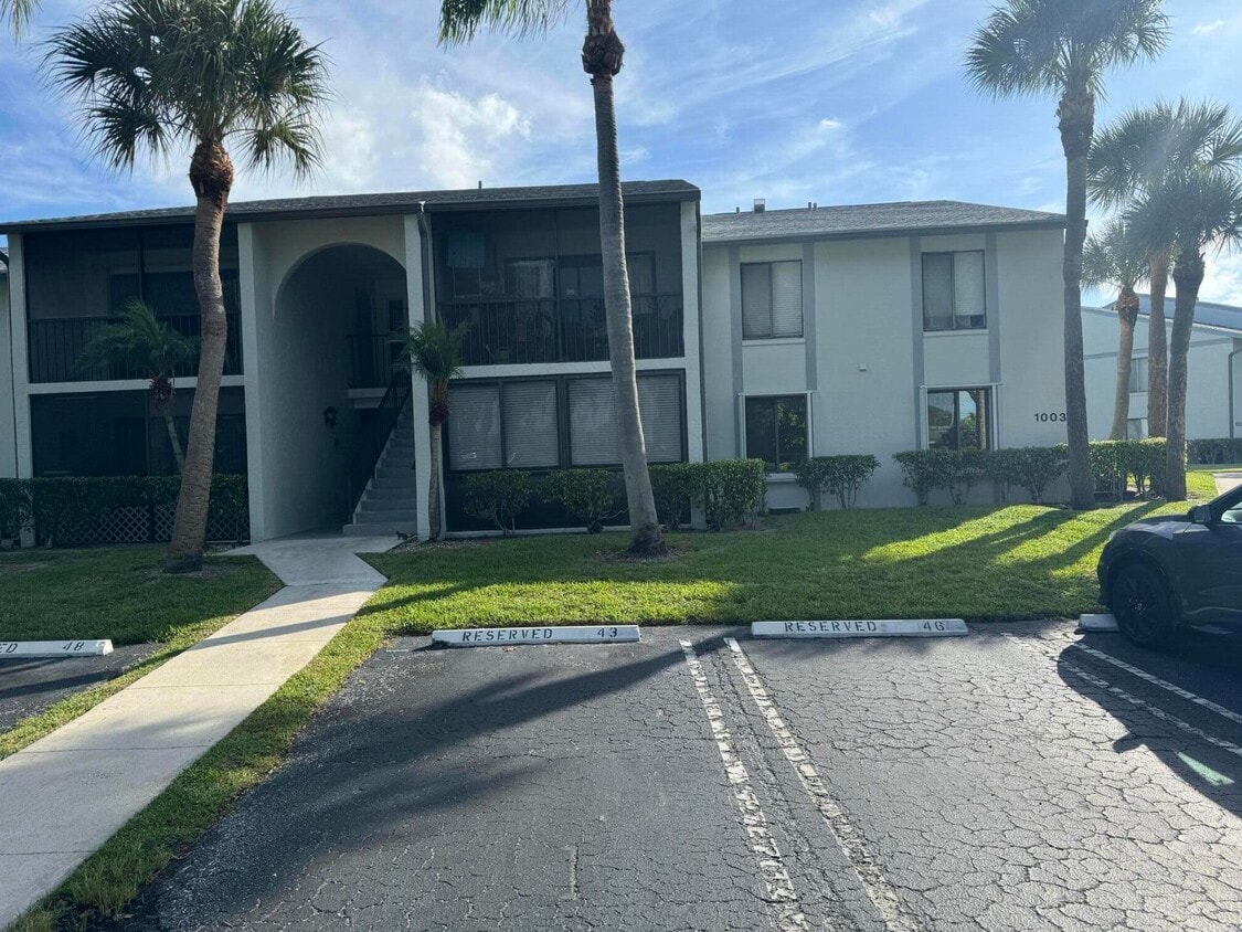 Foto principal - 1003 Green Pine Blvd