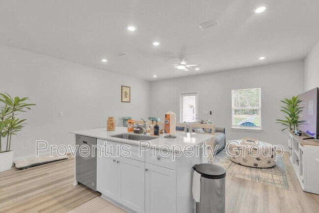 Foto del edificio - 5724 Sandy Walk St