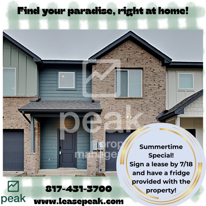 Primary Photo - Beautiful Townhome: 3 Bed/2.5 Bath located...
