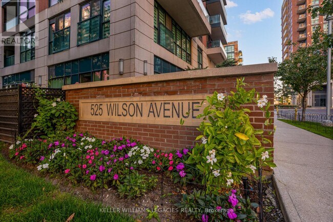 Building Photo - 525-525 Wilson Ave