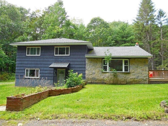 Building Photo - 337 Wilsey Valley Rd