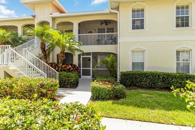 Building Photo - 8202 L Pavia Blvd