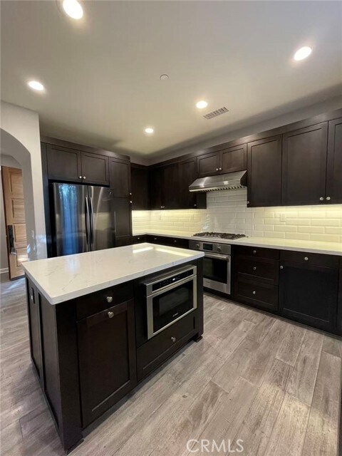 Building Photo - 107 Copeland