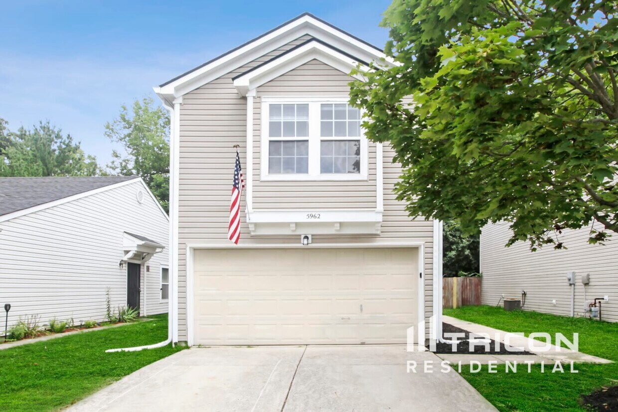 Foto principal - 5962 Redcliff N Ln