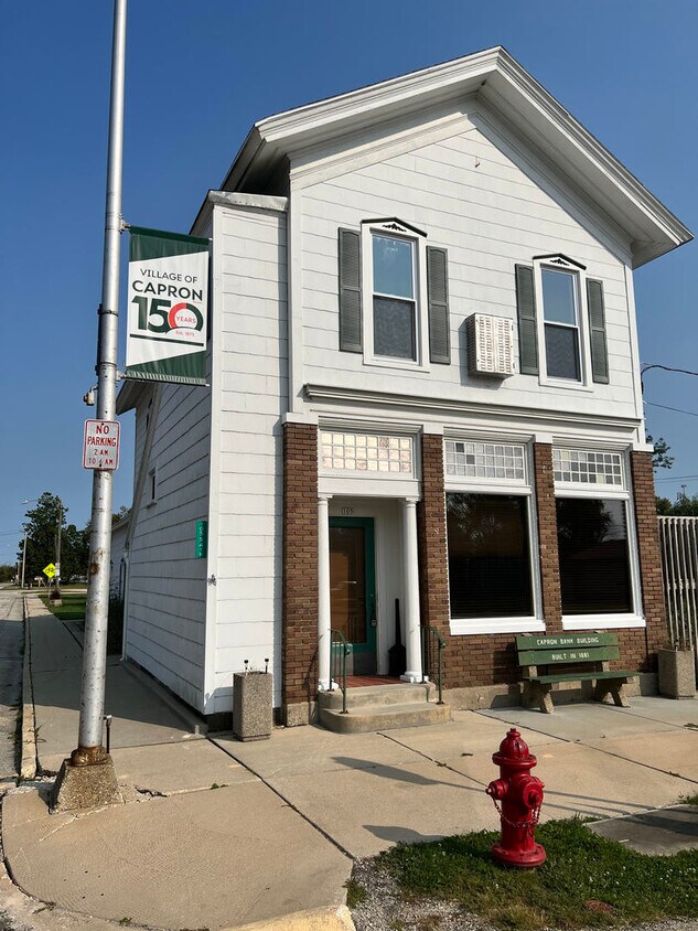 Primary Photo - 105 S 4th St
