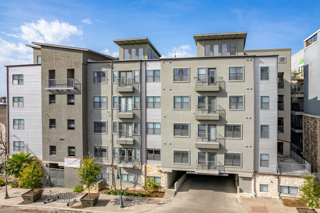 Foto del edificio - Texan Shoal Creek