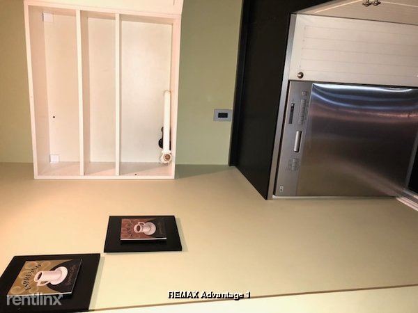 Building Photo - 2 br, 1 bath Apartment - 128 Stafford St