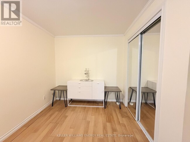 Building Photo - 75 Trefusis St