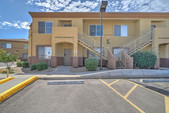 Photo - 2134 E Broadway Rd Apartment