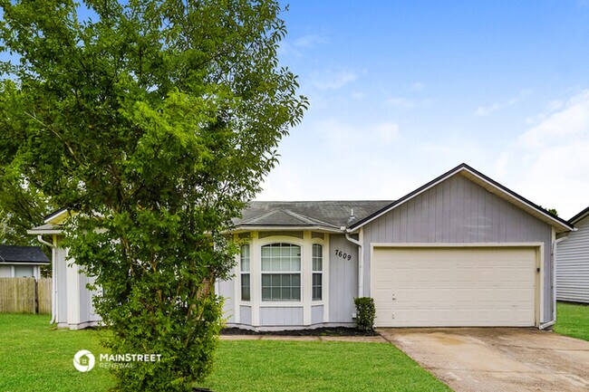 Foto del edificio - 7609 Dover Cliff Dr S