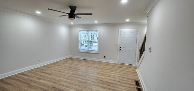Foto del edificio - 1507 Queen Anne Ct