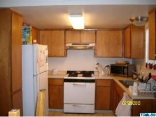  - 172 N Shasta Ave