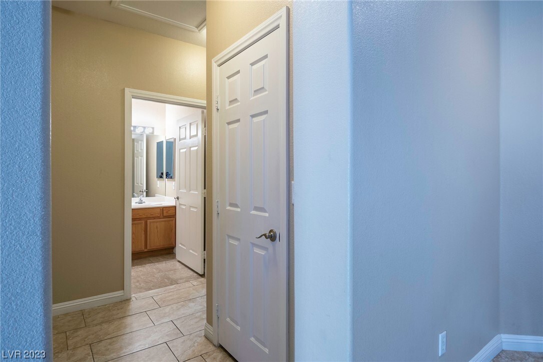 1129 Evening Ridge St, Henderson, NV 89052 Townhome Rentals in