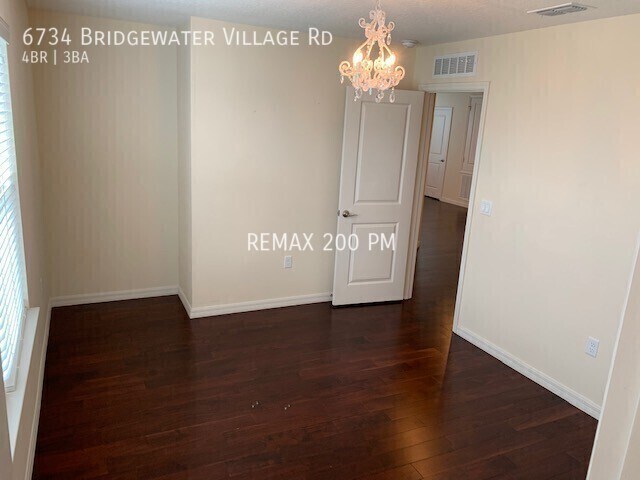 Foto del edificio - Beautiful Windermere Home!