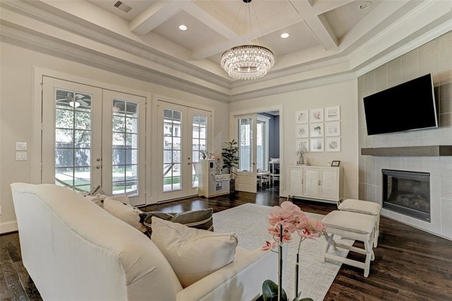 Building Photo - 1216 Curtin St