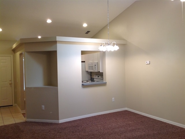 Building Photo - 214 Strada Dr