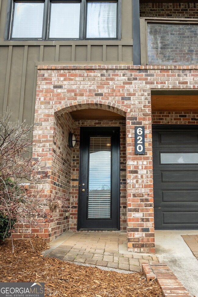 Foto del edificio - 118 Ruth Dr