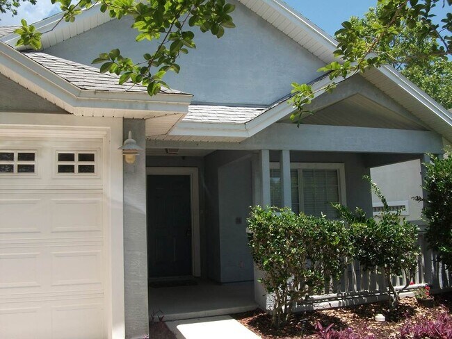Building Photo - 432 Chamberlain Dr