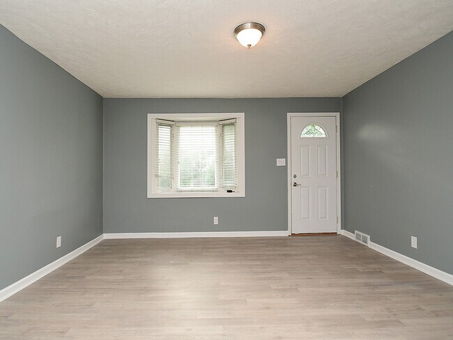 Building Photo - 2008 Jackson St