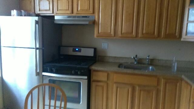 DINE IN KITCHEN - 74 Quentin Rd