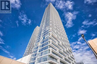 Building Photo - 5 Buttermill Ave.