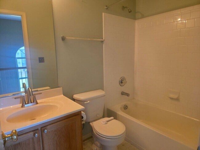 Foto del edificio - 1227 Rockland Ct