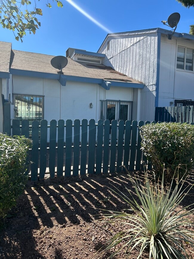 Building Photo - 4276 Kona Coast Way