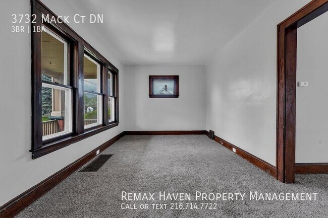 Building Photo - 3732 Mack DN, Cleveland -  Stunning 3 bed ...