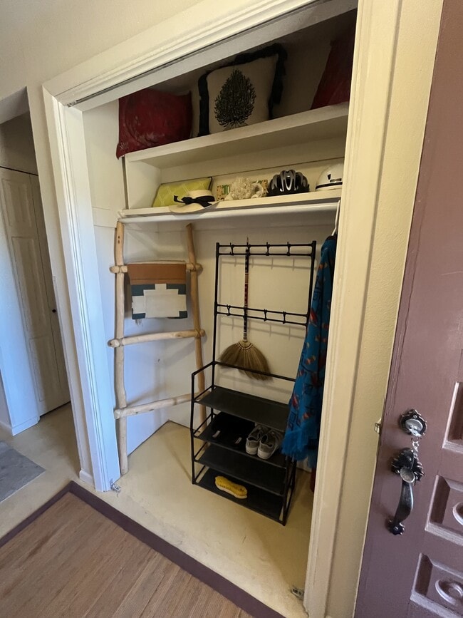 Foto del edificio - 405 Cam De La Placita