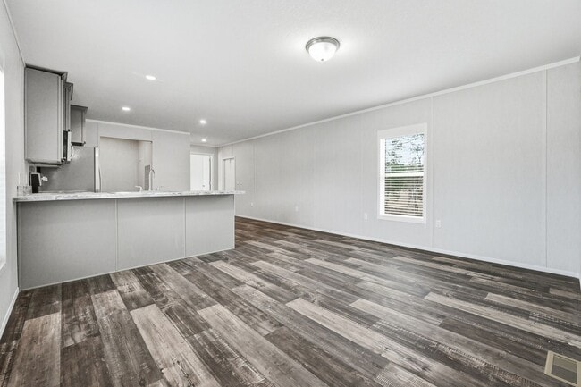 Foto del edificio - 443 Dogwood Ave