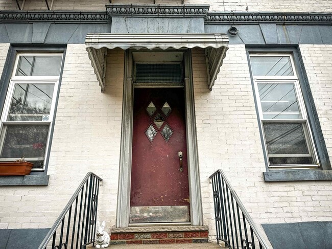 Building Photo - 2315-2317 New York Ave