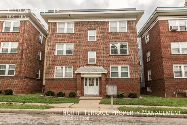 Building Photo - Spacious 1BR with W/D and Hardwood Floors ...