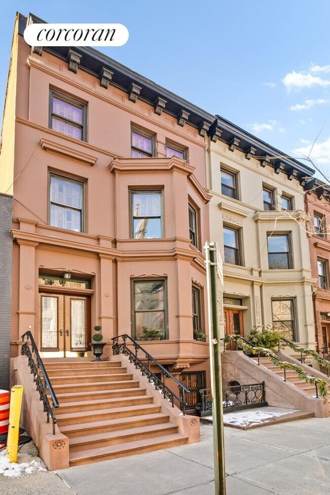 Foto del edificio - 754 Carroll St