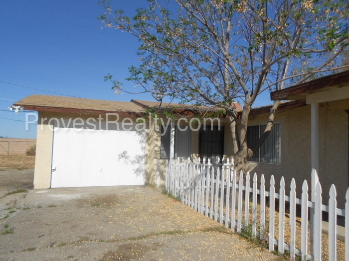 Primary Photo - 12982 Mohawk Rd