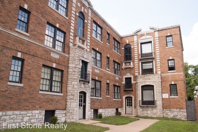 Building Photo - 5345 Cabanne Ave