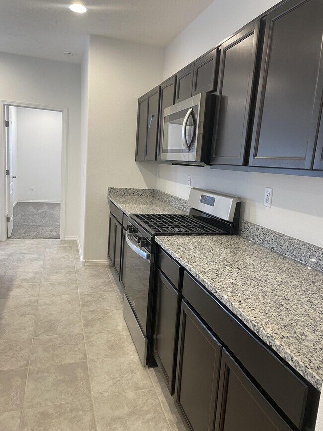 Foto del edificio - 163 Prism Ave SW
