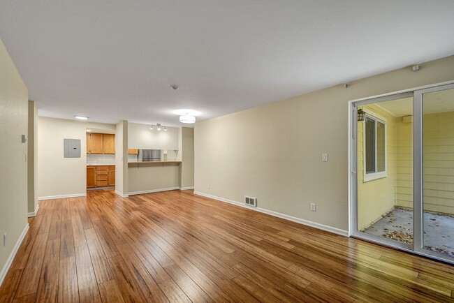 Foto del edificio - 2Bd/1.75Ba Redmond Condo