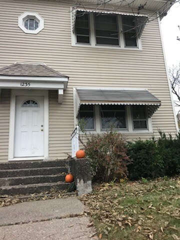 Primary Photo - 1235 17th St