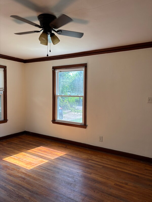 Building Photo - 1195 Leawood St