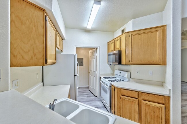 Foto del edificio - 7111 S Durango Dr