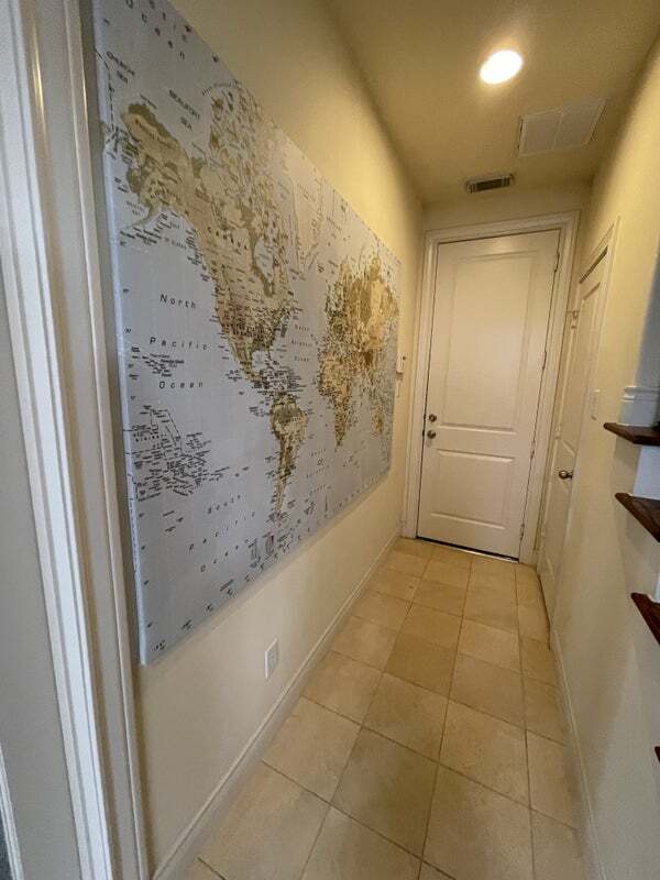 Foto del edificio - 3239 Maxroy St